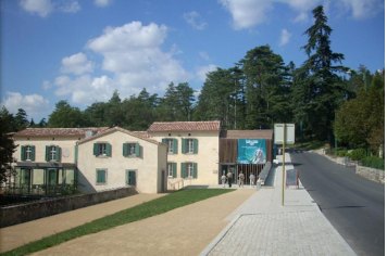 Musée et jardins du Canal du Midi - Mairie de Revel